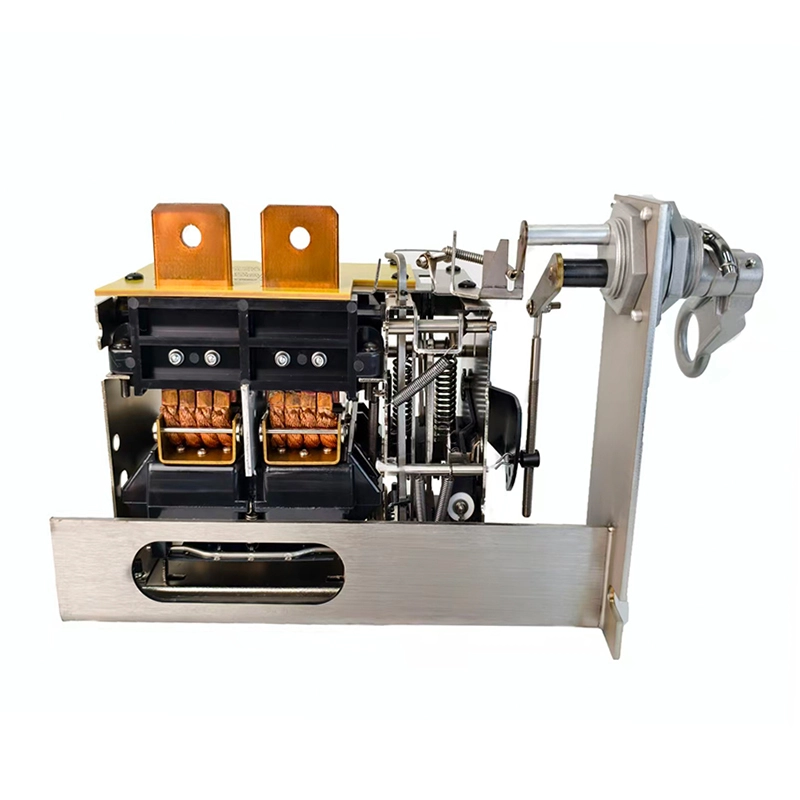 단상 700A CSP 차단기 167KVA 곡면 전면